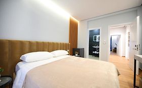 Ulcas Guest Huse